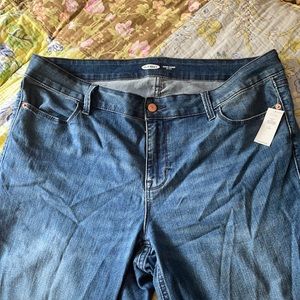 NWT Old Navy Super Skinny mid-rise jeans